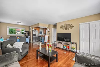 260 Flagstaff Lane, Hoffman Estates, IL 60169 - Photo 5