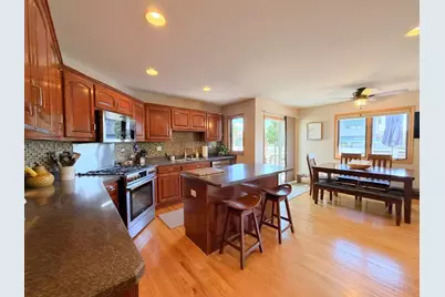 1024 Southcreek Drive, Manteno, IL 60950 - Photo 13