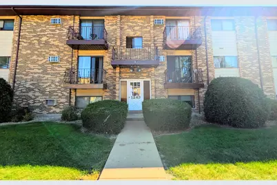 1243 Brown Street #2G, Des Plaines, IL 60016 - Photo 1