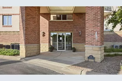 [Address not provided], Elmhurst, IL 60126 - Photo 3