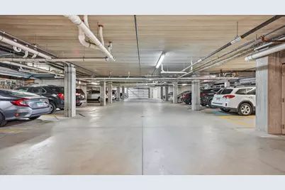 [Address not provided], Elmhurst, IL 60126 - Photo 21