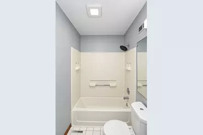 6262 Nugget Circle, Hanover Park, IL 60133 - Photo 29