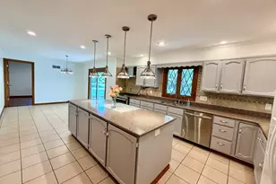 2004 Byrnebruk Dr, Champaign, IL 61822 - Photo 7