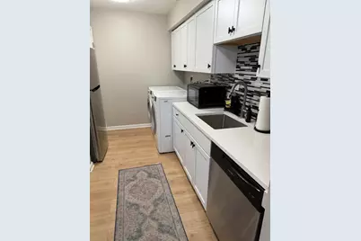 1186 E Azalea Lane #20C, Palatine, IL 60074 - Photo 5