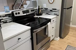 1186 E Azalea Ln, Palatine, IL 60074 - Photo 7