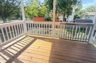 1625 Sycamore Ln, Aurora, IL 60504 - Photo 9