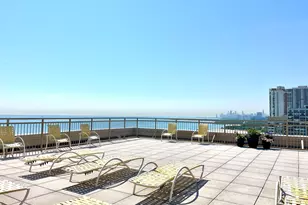 6301 N Sheridan Rd, Chicago, IL 60660 - Photo 19