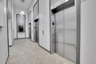 2 E Erie St, Chicago, IL 60611 - Photo 9