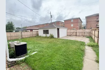 5032 Crain Street, Skokie, IL 60077 - Photo 15