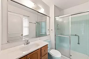 1600 Cambourne Ln, Schaumburg, IL 60194 - Photo 23