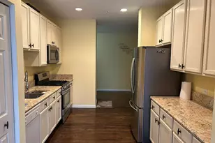394 Bay Dr, Itasca, IL 60143 - Photo 5