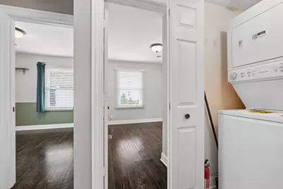 241 W Quincy Street, Westmont, IL 60559 - Photo 17
