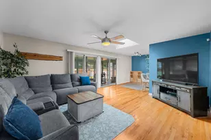 743 Delphia Ave, Elk Grove Village, IL 60007 - Photo 11