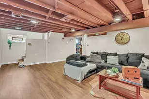 10006 S Artesian Ave, Chicago, IL 60655 - Photo 19