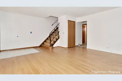 43 E Judith Ann Drive, Mount Prospect, IL 60056 - Photo 5