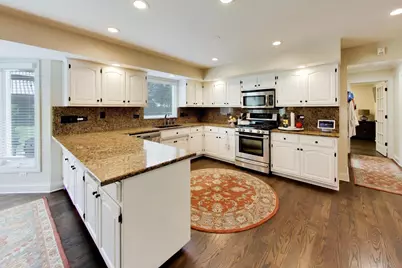 13636 S Shannon Drive, Homer Glen, IL 60491 - Photo 9