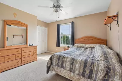 5645 Savoy Drive, Lake in the Hills, IL 60156 - Photo 15