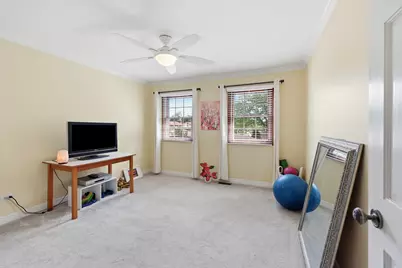 1222 Biscayne Drive, Elk Grove Village, IL 60007 - Photo 27