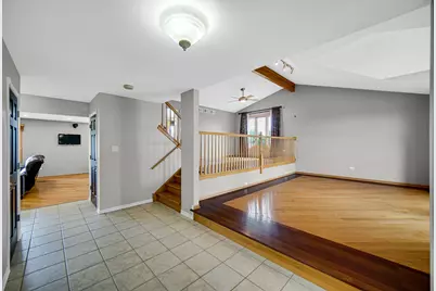 8544 Meadows Edge Trail, Tinley Park, IL 60487 - Photo 19