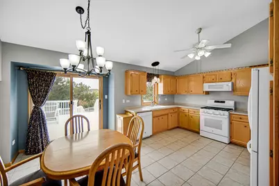 8544 Meadows Edge Trail, Tinley Park, IL 60487 - Photo 13