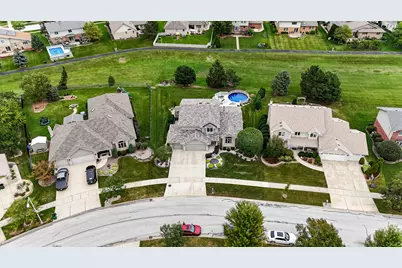 8544 Meadows Edge Trail, Tinley Park, IL 60487 - Photo 3