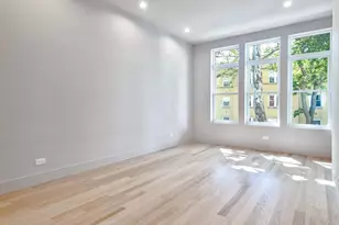 3754 W Sunnyside Ave, Chicago, IL 60625 - Photo 19