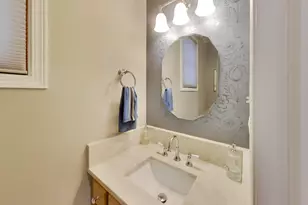 3242 N Leavitt St, Chicago, IL 60618 - Photo 15