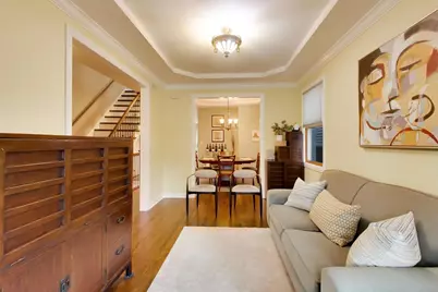 3242 N Leavitt Street, Chicago, IL 60618 - Photo 3