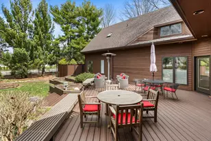 2402 N Nottingham Ct, Champaign, IL 61821 - Photo 25
