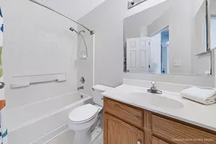 11880 Blue Bayou Dr, Huntley, IL 60142 - Photo 17