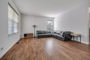 2597 Barnhart St, West Chicago, IL 60185 - Photo 3