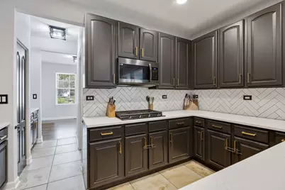 2597 Barnhart Street, West Chicago, IL 60185 - Photo 5