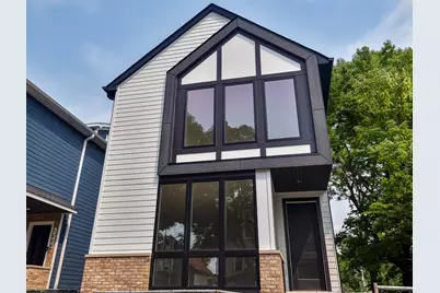 5000 W Argyle Street, Chicago, IL 60630 - Photo 1