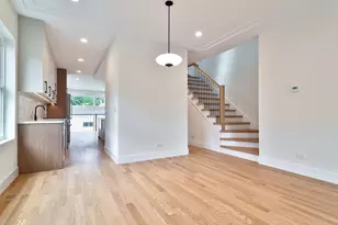 5000 W Argyle St, Chicago, IL 60630 - Photo 11