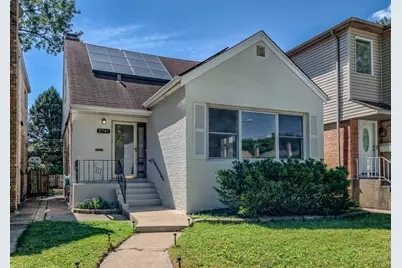 2741 W Chase Avenue, Chicago, IL 60645 - Photo 1