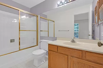 1126 Regency Drive, Schaumburg, IL 60193 - Photo 17