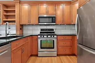 22W132 Butterfield Rd, Glen Ellyn, IL 60137 - Photo 7