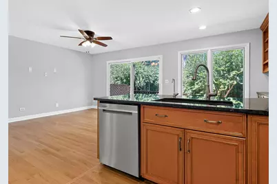 22W132 Butterfield Road, Glen Ellyn, IL 60137 - Photo 9