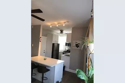 2838 N Albany Avenue, Chicago, IL 60618 - Photo 9