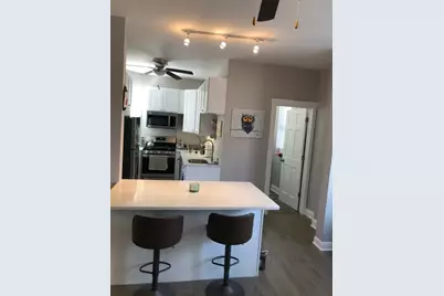 2838 N Albany Avenue, Chicago, IL 60618 - Photo 5