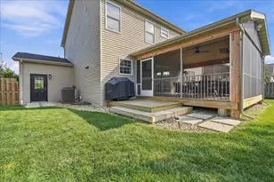 1403 Kickapoo Creek Rd, Bloomington, IL 61705 - Photo 37