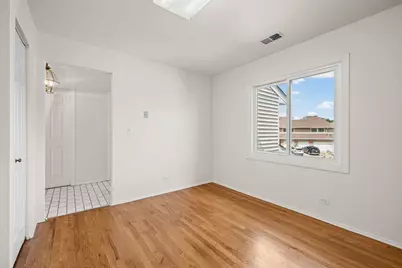 133 Autumn Court #133, Buffalo Grove, IL 60089 - Photo 7