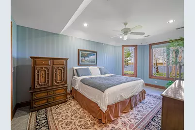 24092 W Old Oak Drive, Mundelein, IL 60060 - Photo 25