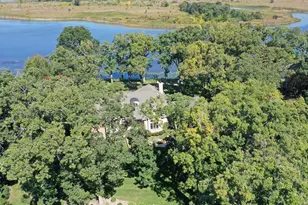 24092 W Old Oak Dr, Mundelein, IL 60060 - Photo 45