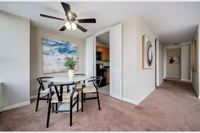 655 W Irving Park Road #410, Chicago, IL 60613 - Photo 7