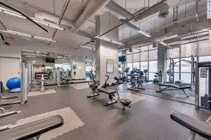 655 W Irving Park Rd, Chicago, IL 60613 - Photo 19