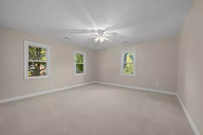 550 Longmeadow Circle, Saint Charles, IL 60174 - Photo 37