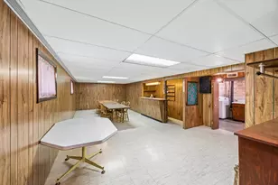 648 Escanaba Ave, Calumet City, IL 60409 - Photo 15