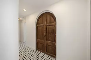 111 E Chestnut St, Chicago, IL 60611 - Photo 25