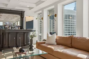 111 E Chestnut St, Chicago, IL 60611 - Photo 29